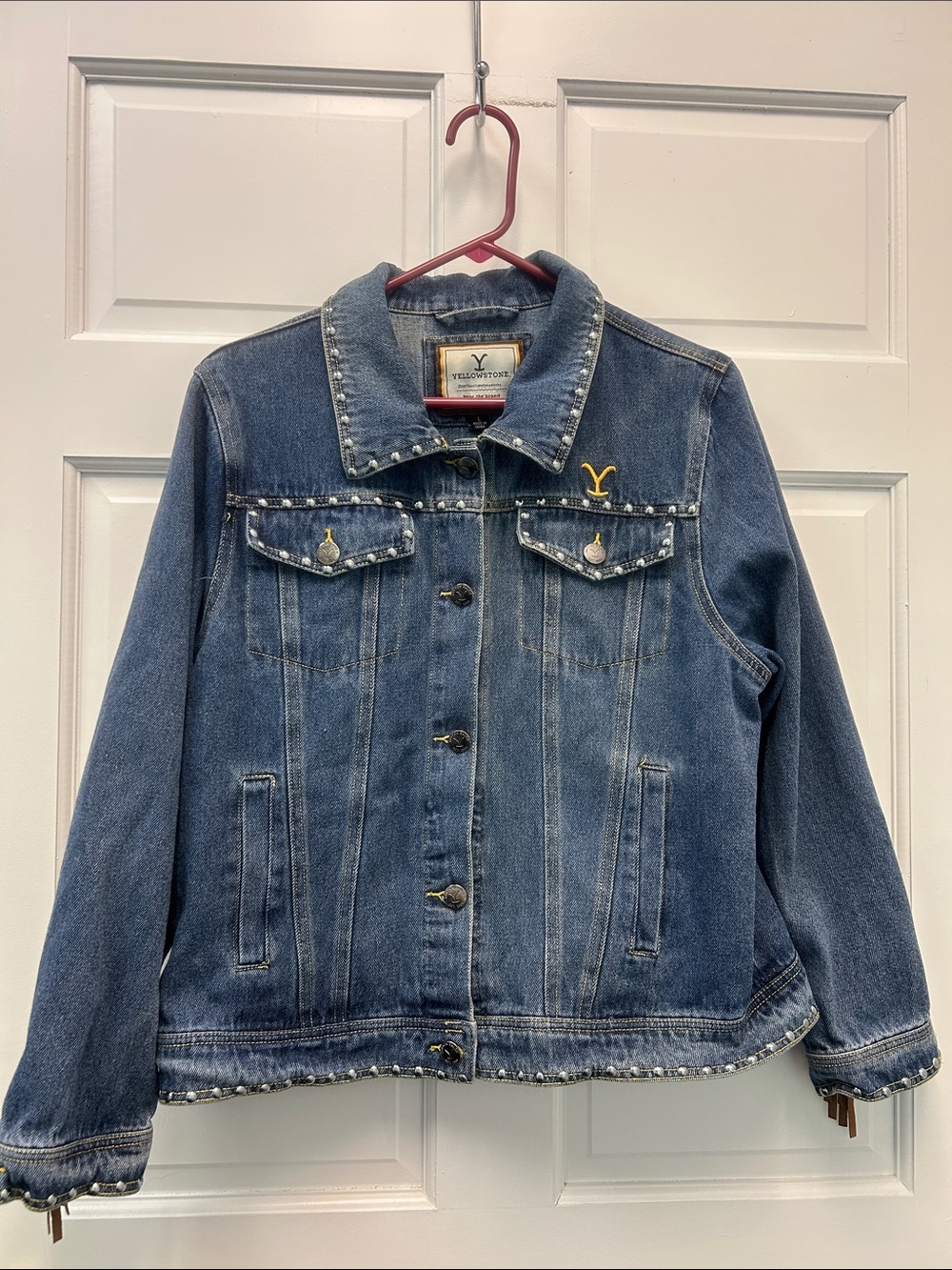 Like New Yellowstone Women’s Fringe Studded Jean Jacket Size L Western Cowgirl